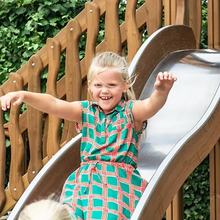 6 6-persoons Familie * فورتهاوزن